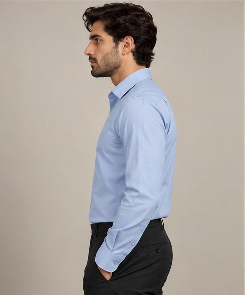 The Cambridge sky blue men's dress shirt side view